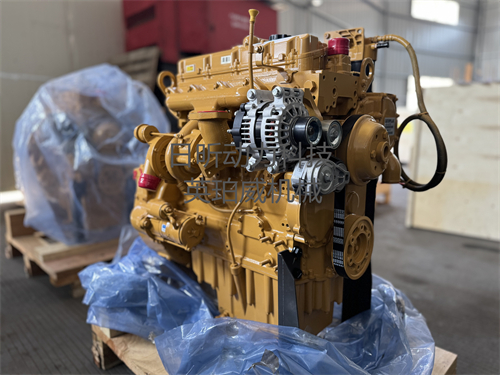 卡特3056e發(fā)動(dòng)機(jī)排氣管冒白煙有幾種情況？